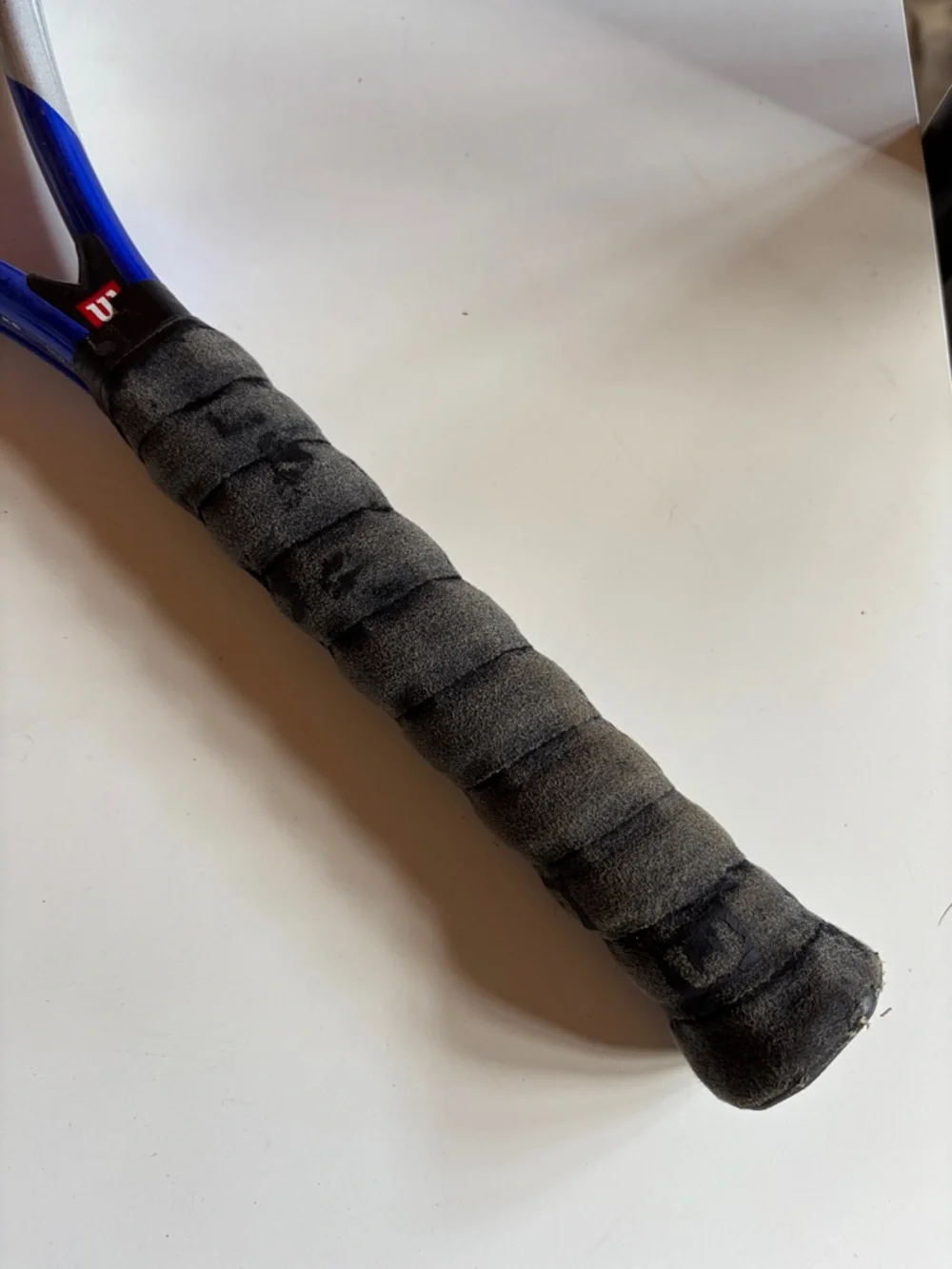 Wilson Titanium Impact Tennis Racket - Picture 4 of 8